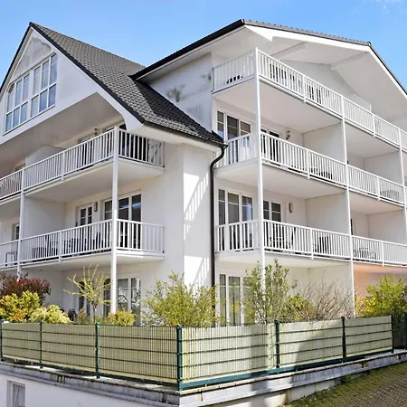 Mit Balkon Und Strandkorb Am * Baabe