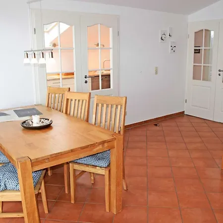 Apartamento Mit Balkon Und Strandkorb Am Baabe